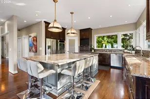 2543 Palisades Crest Dr, Lake Oswego, OR 97034 - Photo 17