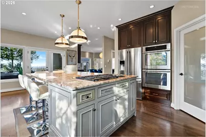 2543 Palisades Crest Dr, Lake Oswego, OR 97034 - Photo 17