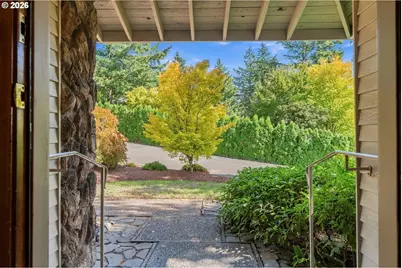 29 Touchstone, Lake Oswego, OR 97035 - Photo 9