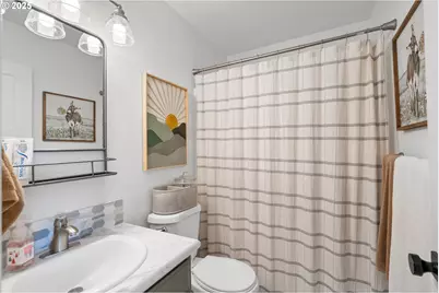 785 W Johns Ave, Hermiston, OR 97838 - Photo 9