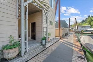 7720 S Macadam Ave, Portland, OR 97219 - Photo 17