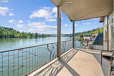 7720 S Macadam Ave #12, Portland, OR 97219 - Photo 3