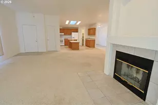 752 Denise Pl, Coos Bay, OR 97420 - Photo 11