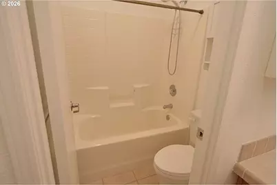 752 Denise Pl, Coos Bay, OR 97420 - Photo 31