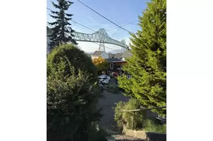 152 Washington St, Astoria, OR 97103 - Photo 37