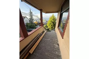 152 Washington St, Astoria, OR 97103 - Photo 35