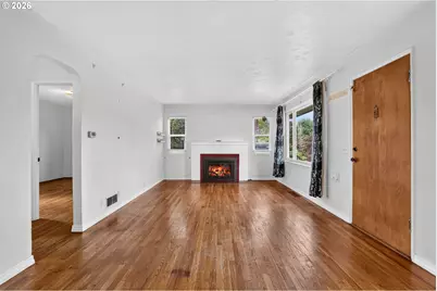 4916 SE Tibbetts St, Portland, OR 97206 - Photo 9