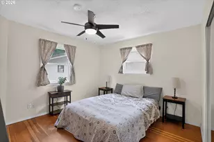 8326 SW 57th Ave, Portland, OR 97219 - Photo 13