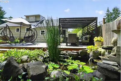 8326 SW 57th Ave, Portland, OR 97219 - Photo 23