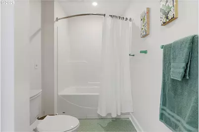 1108 W McLoughlin Blvd, Vancouver, WA 98660 - Photo 7