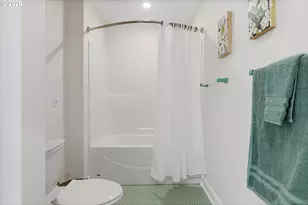 1108 W McLoughlin Blvd, Vancouver, WA 98660 - Photo 7