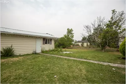 501 Division Ave, La Grande, OR 97850 - Photo 11