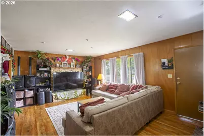 501 Division Ave, La Grande, OR 97850 - Photo 3