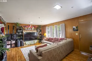 501 Division Ave, La Grande, OR 97850 - Photo 3