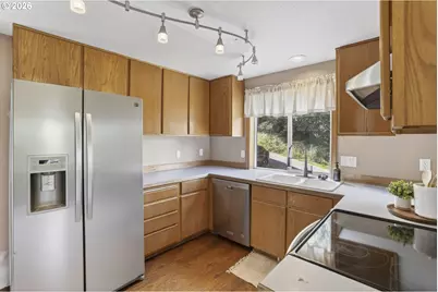 1955 5th St, Columbia City, OR 97018 - Photo 5