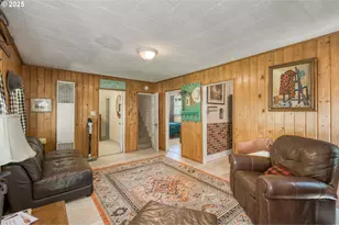 26630 E Roberts Rd, Welches, OR 97067 - Photo 5