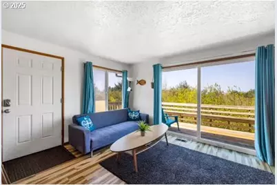 18320 N Highway 101, Rockaway Beach, OR 97136 - Photo 25