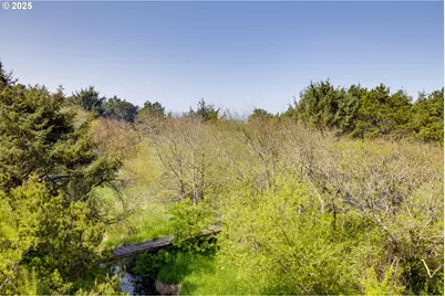 18320 N Highway 101, Rockaway Beach, OR 97136 - Photo 41