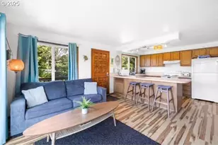 18320 N Hwy 101, Rockaway Beach, OR 97136 - Photo 15