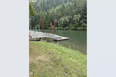 1888 S Windy Bend Dr, Lincoln City, OR 97367 - Photo 3