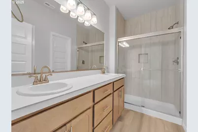 893 E Cleveland St, Carlton, OR 97111 - Photo 13