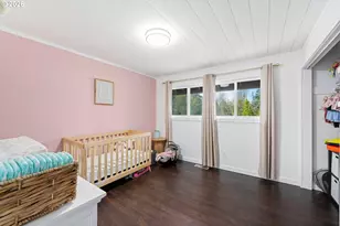 1101 E 15th St, Coquille, OR 97423 - Photo 21