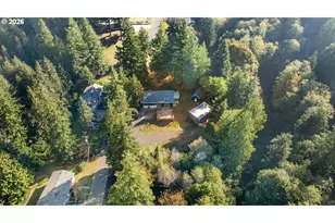 1101 E 15th St, Coquille, OR 97423 - Photo 45