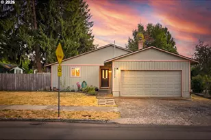 38370 Sandy Heights St, Sandy, OR 97055 - Photo 1