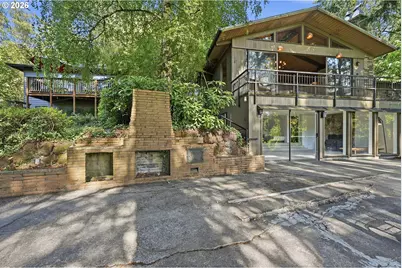 3700 SE Ellis St, Portland, OR 97202 - Photo 1