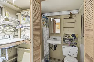 3700 SE Ellis St, Portland, OR 97202 - Photo 31