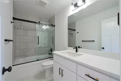 120 Crescent St, Tillamook, OR 97141 - Photo 27