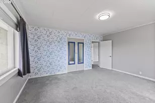 66634 Glasgow Ln, North Bend, OR 97459 - Photo 23