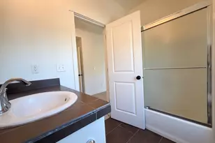 632 NE Garswood Ln, Beaverton, OR 97006 - Photo 9