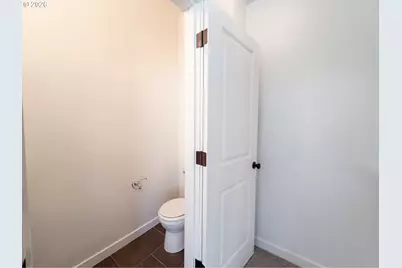632 NE Garswood Ln, Beaverton, OR 97006 - Photo 15