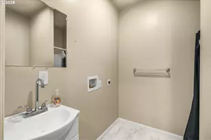 120 Linda Ln, Shady Cove, OR 97539 - Photo 23