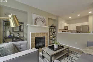 913 SE Handel Pl, Hillsboro, OR 97123 - Photo 9