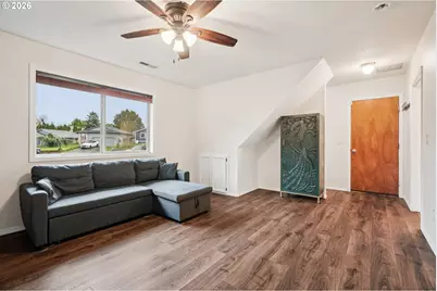 5009 NE Emerson Ct, Portland, OR 97218 - Photo 21