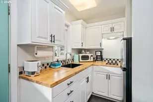 105 S 6th Ave, Rockaway Beach, OR 97136 - Photo 21