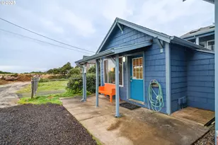 105 S 6th Ave, Rockaway Beach, OR 97136 - Photo 37