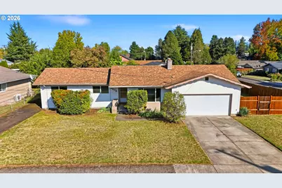 2608 NE Irvine St, McMinnville, OR 97128 - Photo 1
