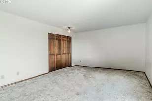 12357 SW Duchilly Ct, Portland, OR 97224 - Photo 31