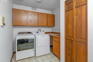 12357 SW Duchilly Ct, Portland, OR 97224 - Photo 21