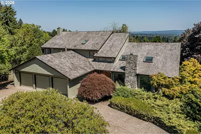 12357 SW Duchilly Ct, Portland, OR 97224 - Photo 3