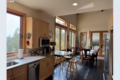 73 Long Rd, Wahkiacus, WA 98670 - Photo 11
