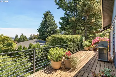 1121 Devon Ln, Lake Oswego, OR 97034 - Photo 25