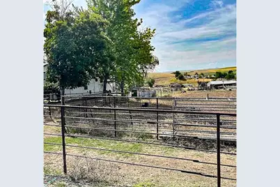 260 N E St, Lexington, OR 97839 - Photo 5