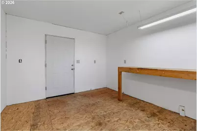 206 Columbia Ave, Murdock, WA 98635 - Photo 31