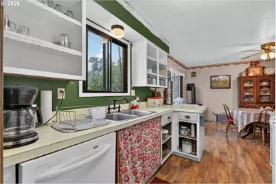 530 W Chestnut St, Union, OR 97883 - Photo 15