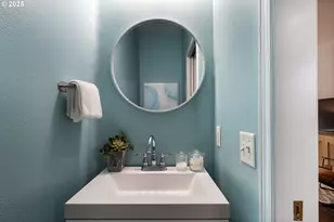 18186 SW Strathmoor St, Beaverton, OR 97007 - Photo 13