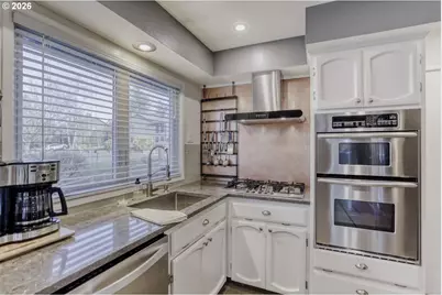 2401 SW Eleven Mile Dr, Gresham, OR 97080 - Photo 17